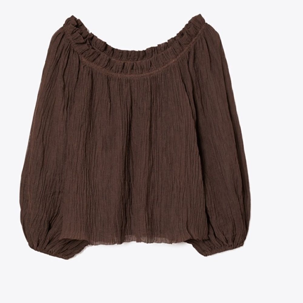 RUFFLE NECK TOP 